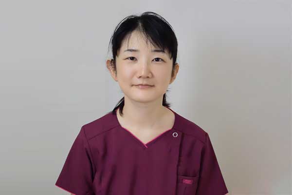 矯正担当医：奥平 真理子