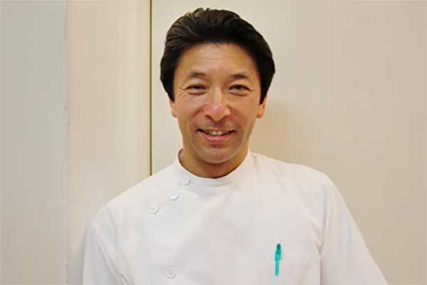 インプラント専門医：都丸 泰寿